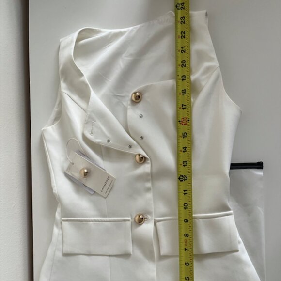 Sleeveless Square-Neck Vest & Mini Skirt Set - fits like XSP - Picture 7 of 7